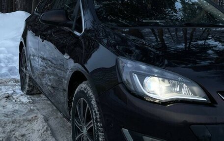 Opel Astra J, 2015 год, 820 000 рублей, 6 фотография