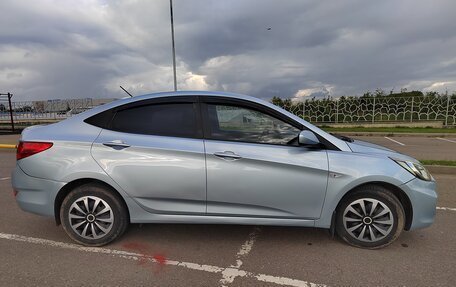 Hyundai Solaris II рестайлинг, 2013 год, 820 000 рублей, 4 фотография