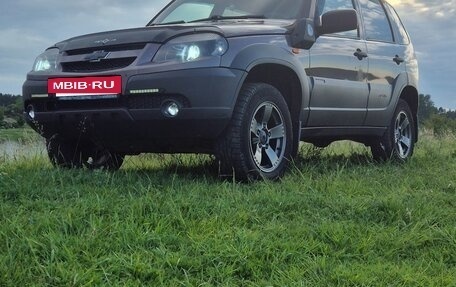 Chevrolet Niva I рестайлинг, 2019 год, 810 000 рублей, 5 фотография