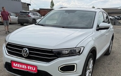 Volkswagen T-Roc I, 2020 год, 2 320 000 рублей, 1 фотография