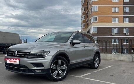 Volkswagen Tiguan II, 2018 год, 2 550 000 рублей, 8 фотография