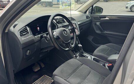 Volkswagen Tiguan II, 2018 год, 2 550 000 рублей, 31 фотография