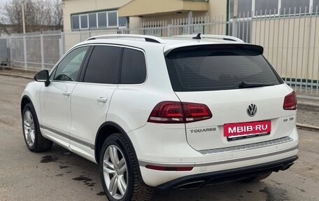 Volkswagen Touareg III, 2017 год, 2 700 000 рублей, 7 фотография