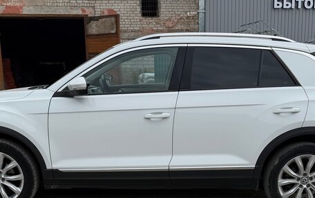 Volkswagen T-Roc I, 2020 год, 2 320 000 рублей, 8 фотография