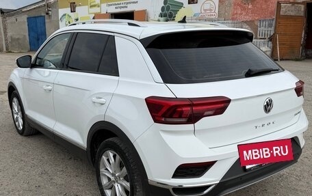 Volkswagen T-Roc I, 2020 год, 2 320 000 рублей, 7 фотография