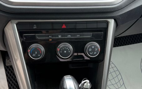 Volkswagen T-Roc I, 2020 год, 2 320 000 рублей, 14 фотография