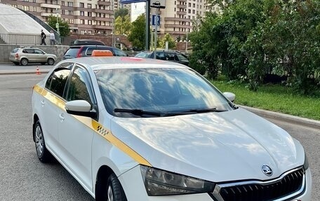 Skoda Rapid II, 2020 год, 800 000 рублей, 4 фотография