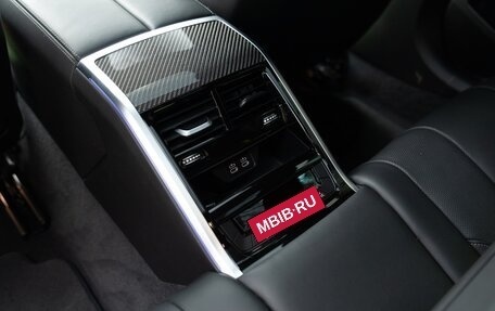 BMW 8 серия, 2021 год, 9 000 000 рублей, 14 фотография