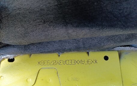 Ford Focus IV, 2003 год, 279 000 рублей, 11 фотография