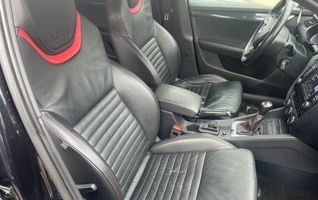 Skoda Octavia RS, 2014 год, 1 350 000 рублей, 13 фотография