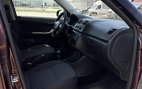 Skoda Fabia II, 2011 год, 570 000 рублей, 2 фотография