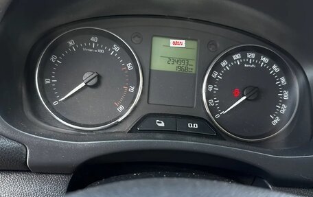 Skoda Fabia II, 2011 год, 570 000 рублей, 7 фотография