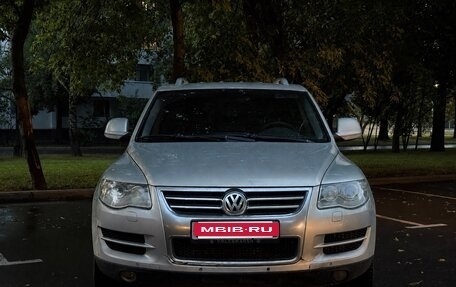 Volkswagen Touareg III, 2008 год, 730 000 рублей, 1 фотография