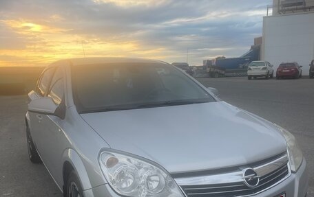 Opel Astra H, 2010 год, 590 000 рублей, 1 фотография