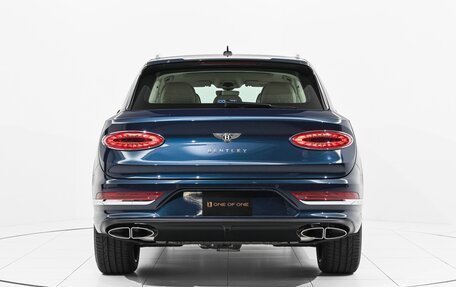 Bentley Bentayga I, 2025 год, 29 000 000 рублей, 4 фотография