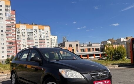 KIA cee'd I рестайлинг, 2009 год, 650 000 рублей, 2 фотография