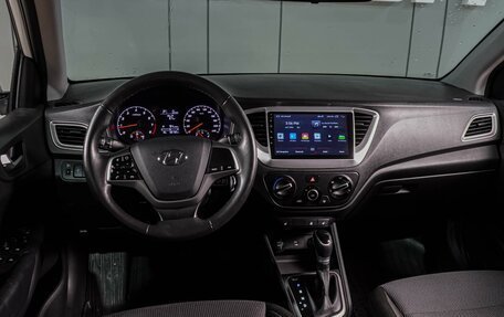 Hyundai Solaris II рестайлинг, 2021 год, 1 539 000 рублей, 6 фотография