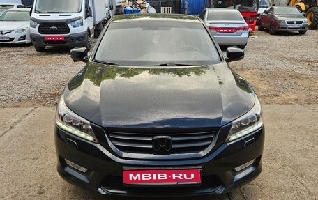 Honda Accord IX рестайлинг, 2013 год, 1 240 000 рублей, 1 фотография