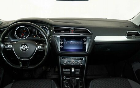 Volkswagen Tiguan II, 2020 год, 2 698 000 рублей, 7 фотография