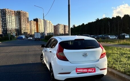 Hyundai Solaris II рестайлинг, 2015 год, 575 000 рублей, 4 фотография