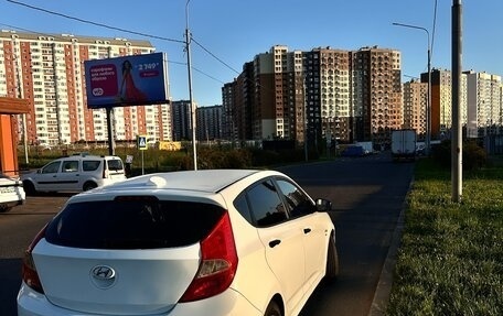 Hyundai Solaris II рестайлинг, 2015 год, 575 000 рублей, 5 фотография