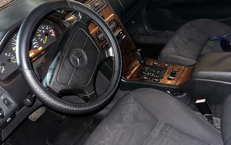 Mercedes-Benz E-Класс, 1997 год, 200 000 рублей, 5 фотография