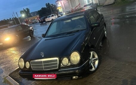 Mercedes-Benz E-Класс, 1997 год, 200 000 рублей, 3 фотография