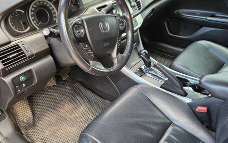 Honda Accord IX рестайлинг, 2013 год, 1 240 000 рублей, 6 фотография