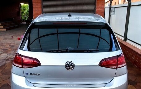Volkswagen Golf VII, 2019 год, 1 900 000 рублей, 2 фотография