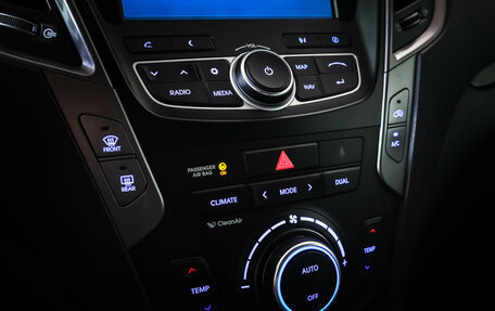 Hyundai Santa Fe III рестайлинг, 2013 год, 1 690 000 рублей, 20 фотография