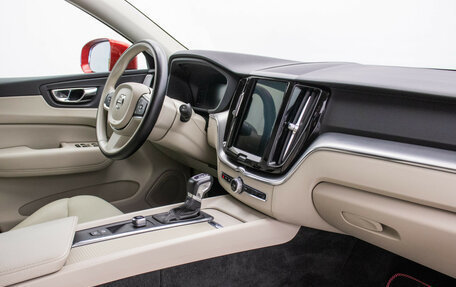 Volvo XC60 II, 2018 год, 3 490 000 рублей, 11 фотография