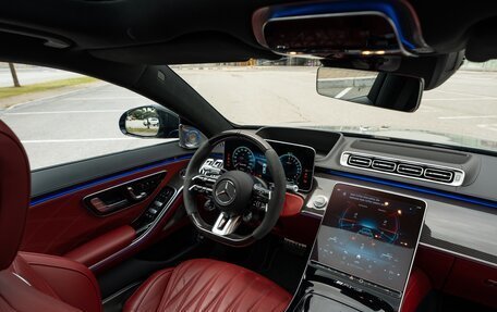 Mercedes-Benz S-Класс AMG, 2024 год, 25 900 000 рублей, 17 фотография