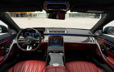 Mercedes-Benz S-Класс AMG, 2024 год, 25 900 000 рублей, 14 фотография