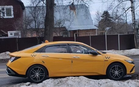 Hyundai Elantra, 2023 год, 1 750 000 рублей, 2 фотография