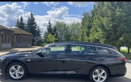 Opel Insignia II рестайлинг, 2018 год, 1 100 000 рублей, 2 фотография