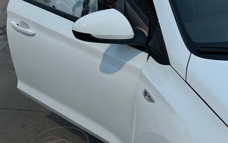 Hyundai Solaris II рестайлинг, 2017 год, 1 050 000 рублей, 2 фотография