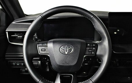Toyota Camry, 2026 год, 4 640 000 рублей, 15 фотография