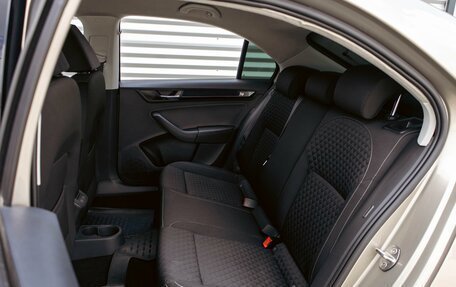 Skoda Rapid I, 2018 год, 1 095 000 рублей, 17 фотография