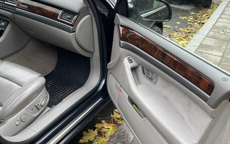 Audi A8, 2005 год, 1 140 000 рублей, 15 фотография