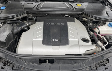 Audi A8, 2005 год, 1 140 000 рублей, 12 фотография