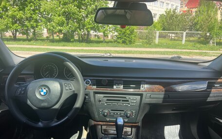 BMW 3 серия, 2005 год, 690 000 рублей, 7 фотография