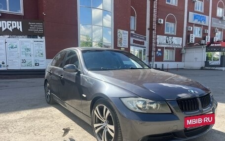 BMW 3 серия, 2005 год, 690 000 рублей, 6 фотография