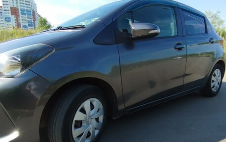 Toyota Vitz, 2014 год, 620 000 рублей, 1 фотография