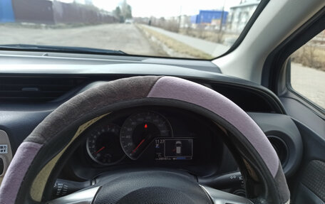Toyota Vitz, 2014 год, 620 000 рублей, 5 фотография