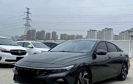 Hyundai Elantra, 2022 год, 1 335 000 рублей, 1 фотография
