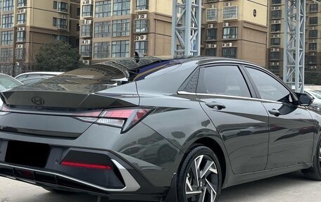 Hyundai Elantra, 2022 год, 1 335 000 рублей, 5 фотография