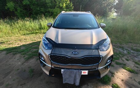 KIA Sportage IV рестайлинг, 2020 год, 2 400 000 рублей, 5 фотография