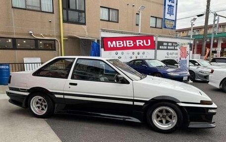 Toyota Sprinter Trueno IV (AE85/AE86), 1986 год, 2 500 000 рублей, 10 фотография