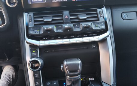 Toyota Land Cruiser, 2024 год, 8 350 000 рублей, 12 фотография