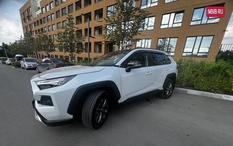 Toyota RAV4, 2024 год, 3 580 000 рублей, 3 фотография
